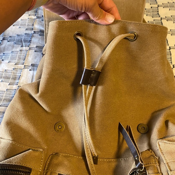 Vintage khaki canvas and pleather backpack - Picture 3 of 8